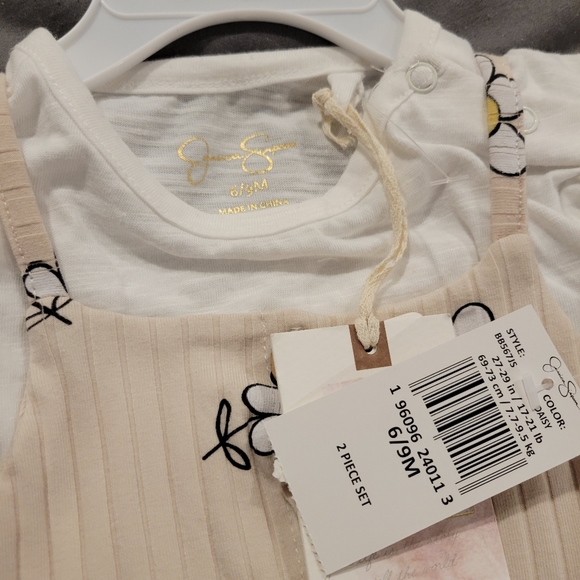 Jessica Simpson Daisy jumper set - Picture 5 of 5